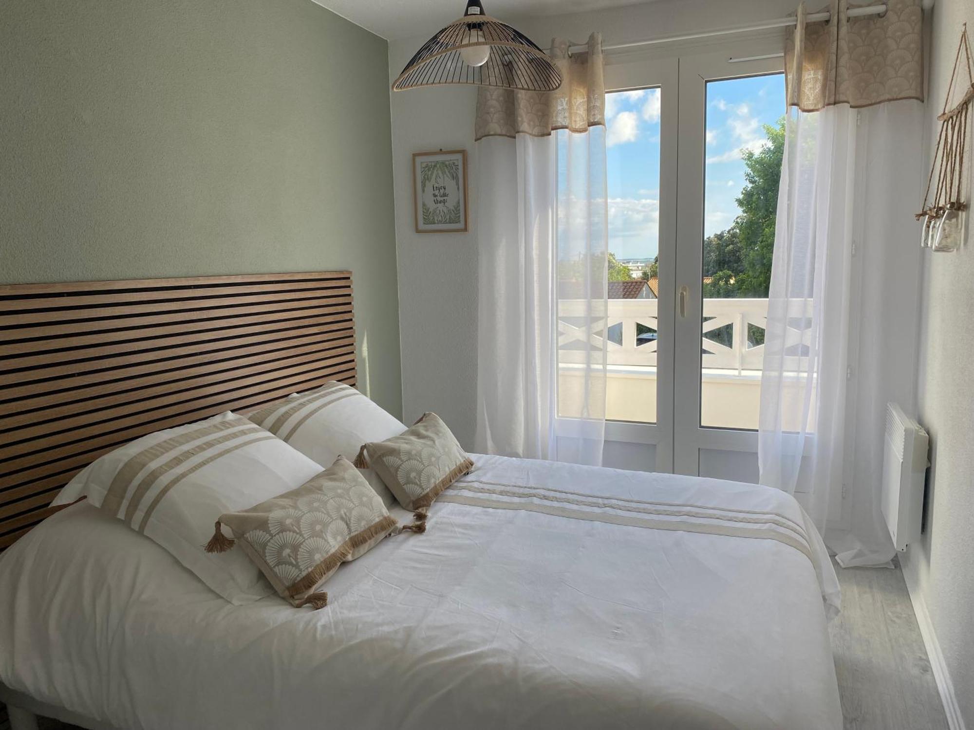Villa Les Hauts De St Palais 생팔레쉬르메르 외부 사진